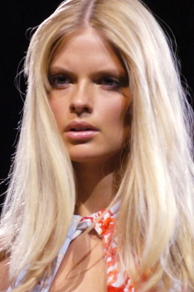 Look 38
